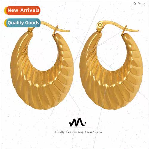 Europe U-shaped tanium steel earrings nd fashion gold-plated