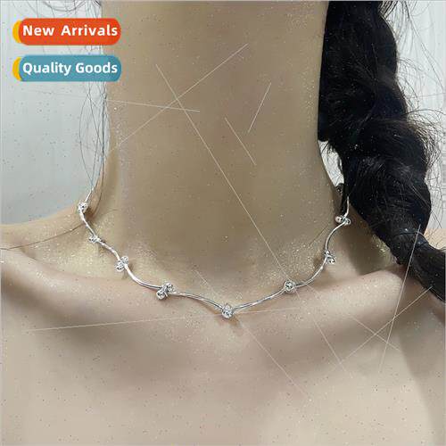 Knotted Bean Knot Necklace Smile Curved Round Beads Segmente