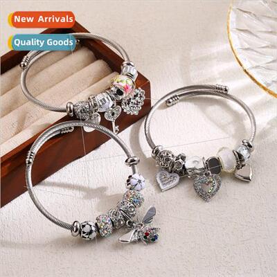 Hundreds diamonds bees love heart accessories do not lose co