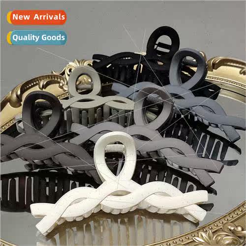 Grab clip elegant temperament matte back head shark clip was