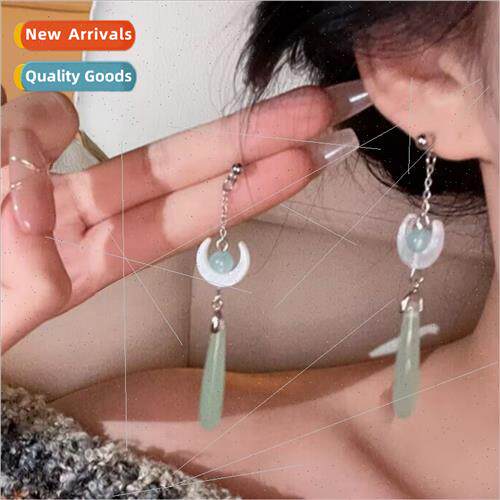 Fashion cheongsam moon pendant ear new water drop long tasse