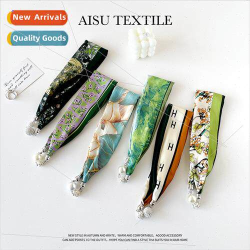 2024 new spring  magnetic silk scarf women senior sense sati