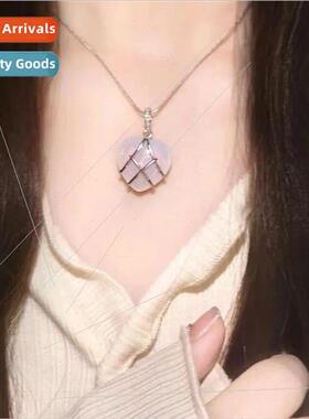 Barbie Princess Diamond Castle Heart Necklace Seal Heart Loc