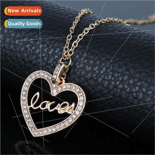 New romantic love love hollow womens Valentines Day gift nec