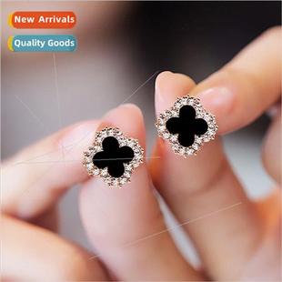four leaf zirconia silver simple pin earrings S925 clover