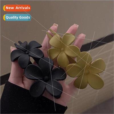 mple large frosted flowers hair clips female summer back hea