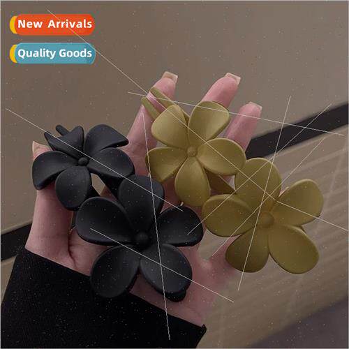 mple large frosted flowers hair clips female summer back hea