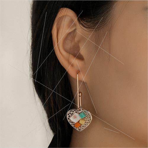 Korean fashion hollowed out love color diamond shell long ea