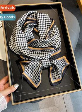 Korean  new thousbirds check simulation silk small silk scar