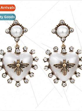 New creative heart pearl diamond earrings retro fashion bee