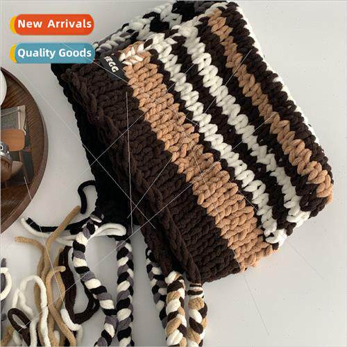 Chunky woolen big head cap female fall winter warm ear prote