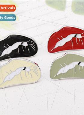 Europe nd red lips brooch alloy oil drop clothing accessorie
