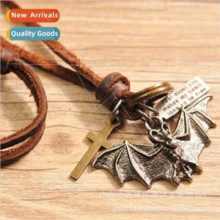 Dark Dart Hip Rises Knight Batman Necklace Alloy Bat Small