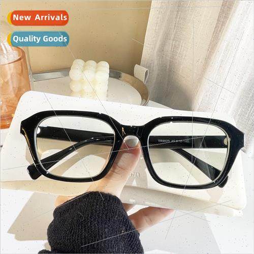 Retro square milk Europe sunglasses female round face thin p