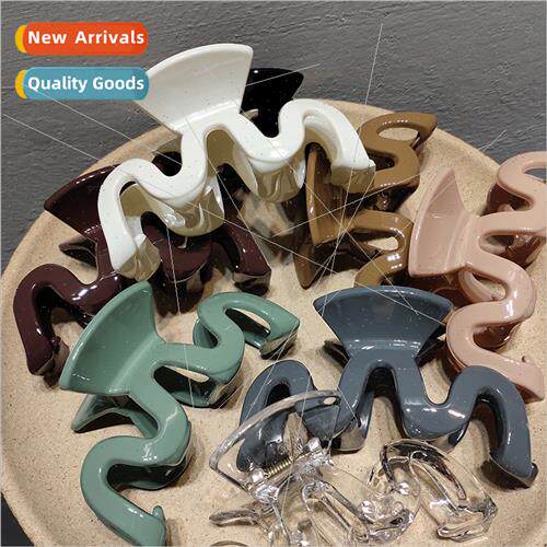 Grab clip ins Korean temperament lazy French girl back head