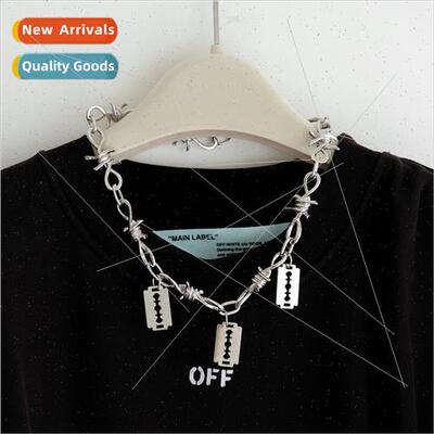 New thorn necklace cold wind blade pendant dazzling ins neck