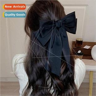 French Hepburn versatile commuter texture satin ribbon black