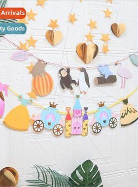 Stamping cartoon est animal castle pull banner children birt