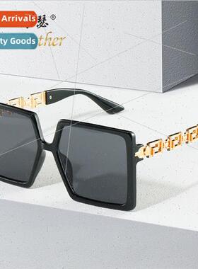 Fashion Trend Chain Leg Square Frame M328 Europe Women Sungl