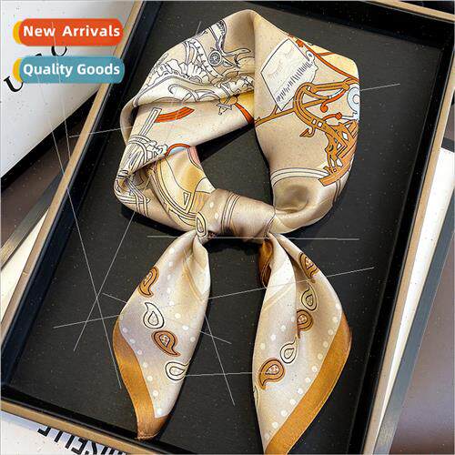 Vintage spring fall carriage pattern silk scarf square scarf