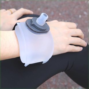 便携补水壶杯硅胶食品级手腕软水壶户外跑步健身骑行运动跑步水壶