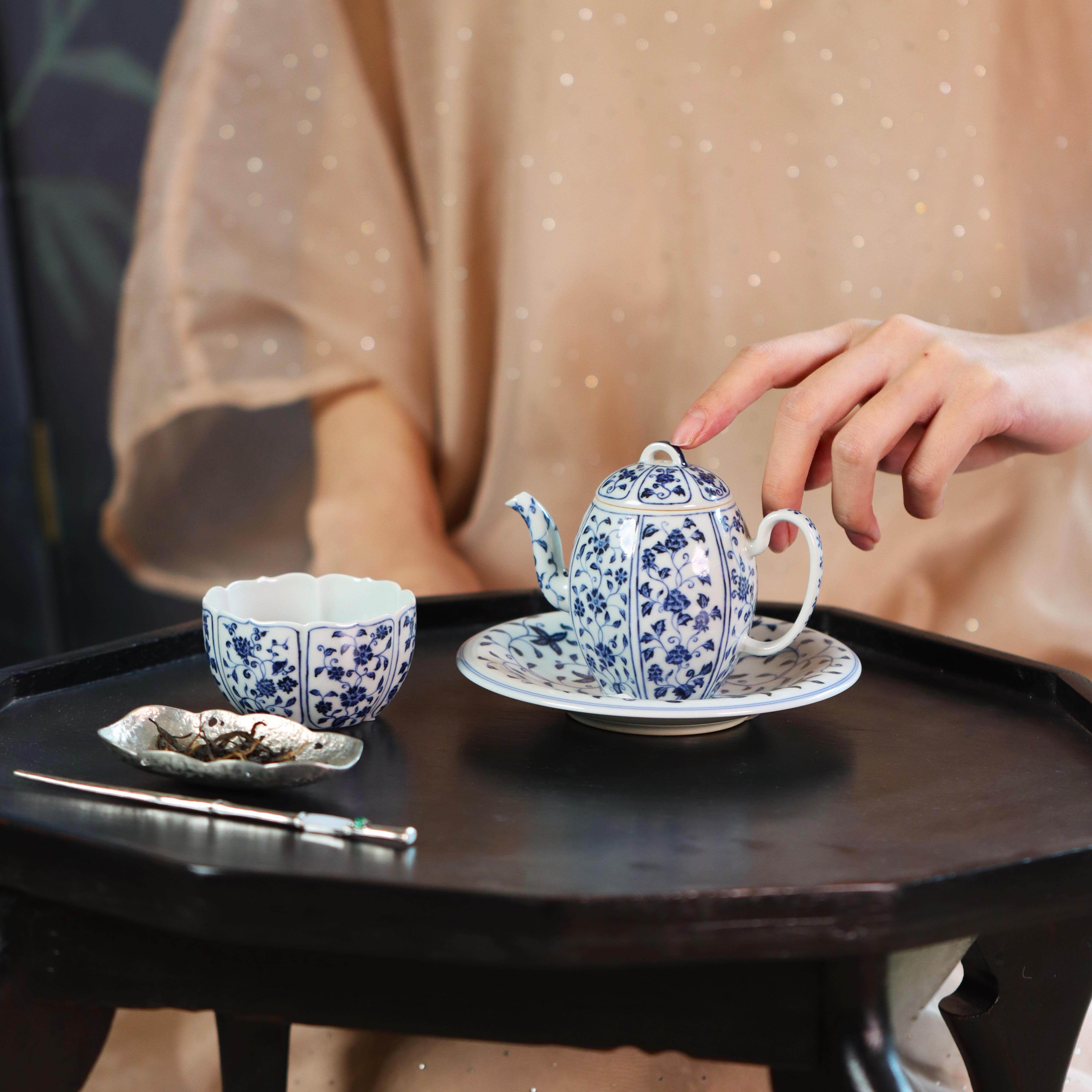 勤义堂慢叩青花柴窑  折枝花卉六方壶系列 景德镇纯手工茶具,餐饮具,整套茶具,淘宝优惠券,粉丝福利购,淘宝优惠卷