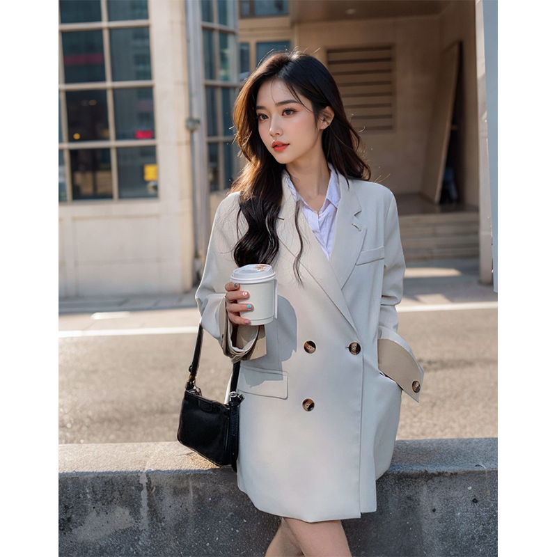 今年流行小西服2025春秋新款职业气质女装高级设计感百搭西装外套