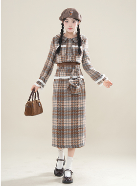 小香风穿搭复古绿色格纹毛毛拼接外套秋冬收腰修身+半身裙套装女