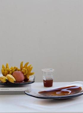 北欧创意轻奢风手工琉璃果盘客厅样板间高档不规则异形零食装饰盘