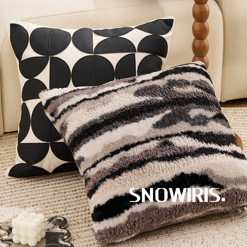 抱枕套黑色系时尚毛绒轻奢仿兔毛