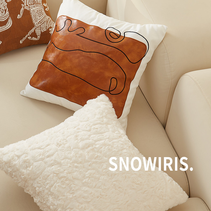 法式奶油色沙发抱枕轻奢高级感