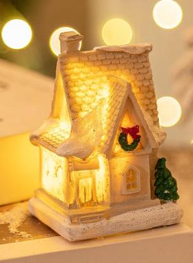 圣诞节装饰品圣诞树脂小房子LED发光房子圣诞微景观摆件圣诞礼物