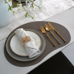 GULAN古兰餐垫高级感轻奢高端样板间不规则皮革防油餐盘碗垫