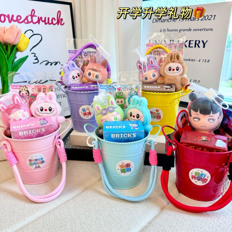 哪吒笔筒六一儿童节礼物全班小学生幼儿园毕业小礼品生日伴手礼