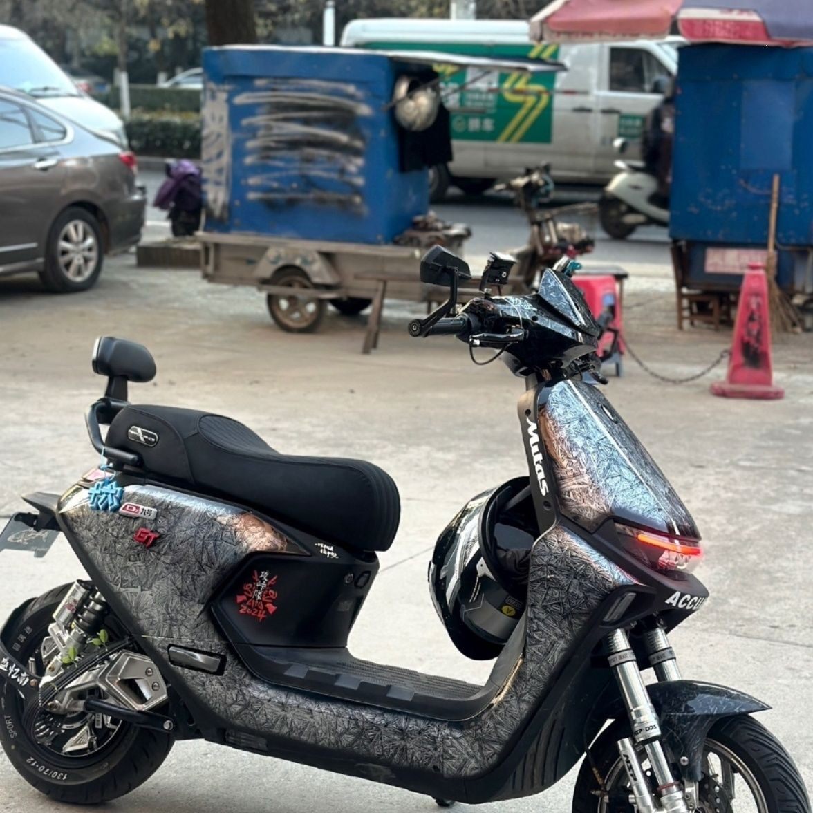 摩托车挡泥板迷彩贴膜装饰现货
