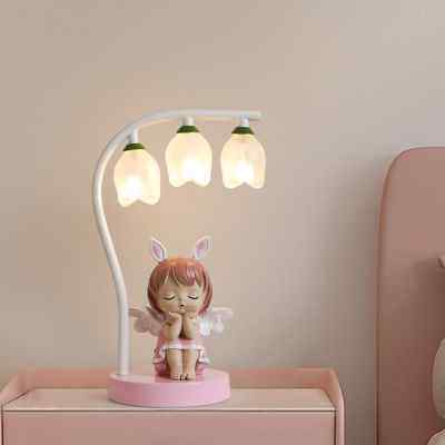 儿童房台灯卧室床头灯女孩可爱创意礼物卡通兔子公主温馨护眼装饰