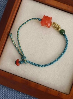 捡漏川料南红小老虎手绳纯手工编制萌萌可爱点缀碧玉圆珠南红盘珠