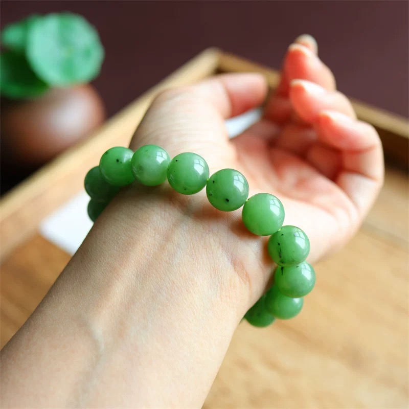 和田玉手串正品碧玉乌兰海苹果绿手链俄料老料辣绿阳绿圆珠卡12女
