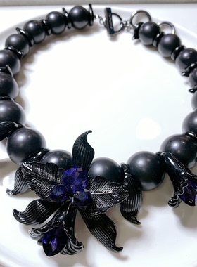 鸢尾花短款锁骨链锆石琉璃