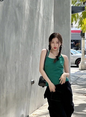 虞书欣同款绿色露背吊带交叉绑带背心设计纯欲风辣妹性感显瘦上衣