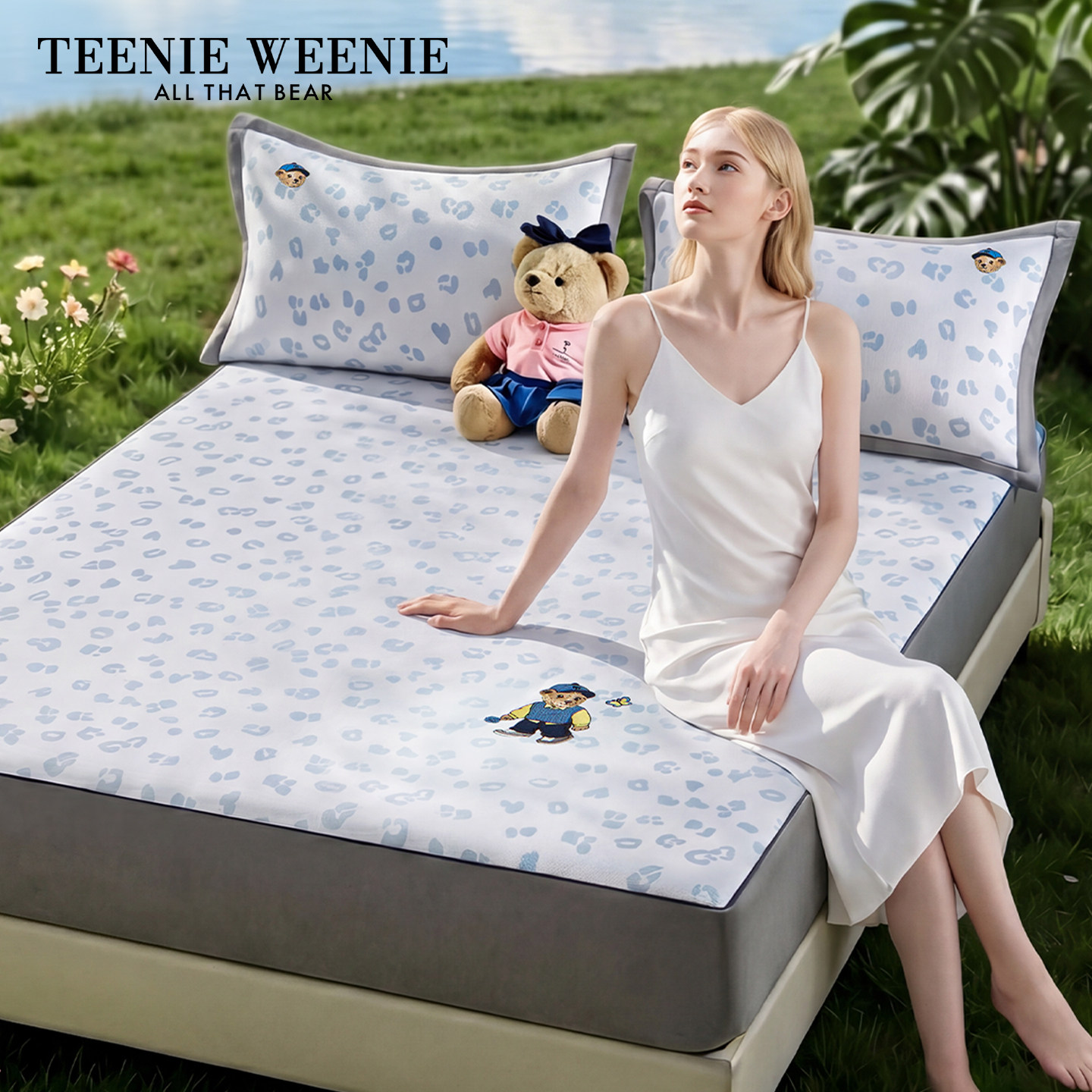 TeenieWeenie夏季凉感冰丝床笠凉席子单件三件套可机洗床护垫床罩
