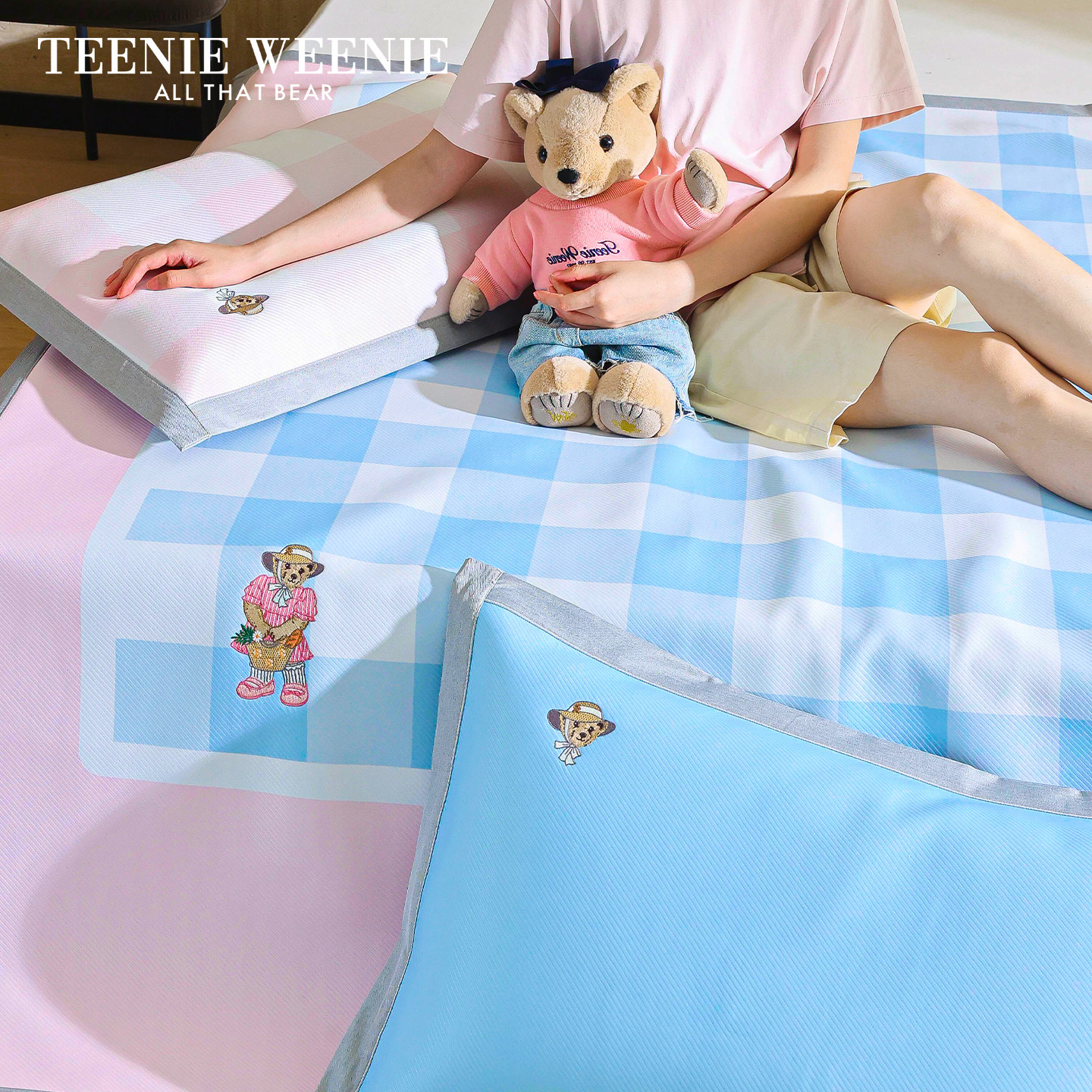 TeenieWeenie夏日凉席床笠款冰丝席三件套可机洗婴儿可用空调软席