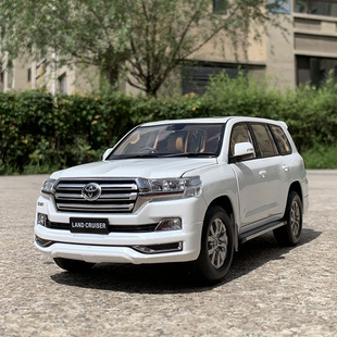 其辉适用于丰田酷路泽LC200 18合金仿真汽车模型 SUV陆地巡洋舰1