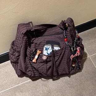 格子单肩包女大容量韩系复古饺子小众百搭上学上班通勤斜挎包格纹
