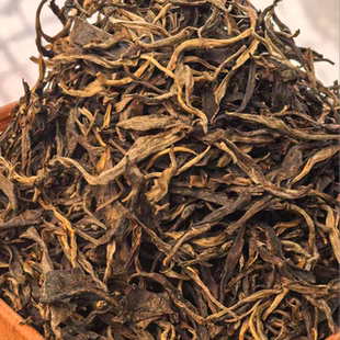 普洱生茶 100克 2012年 茶中长颈鹿·哆依树高杆生散茶