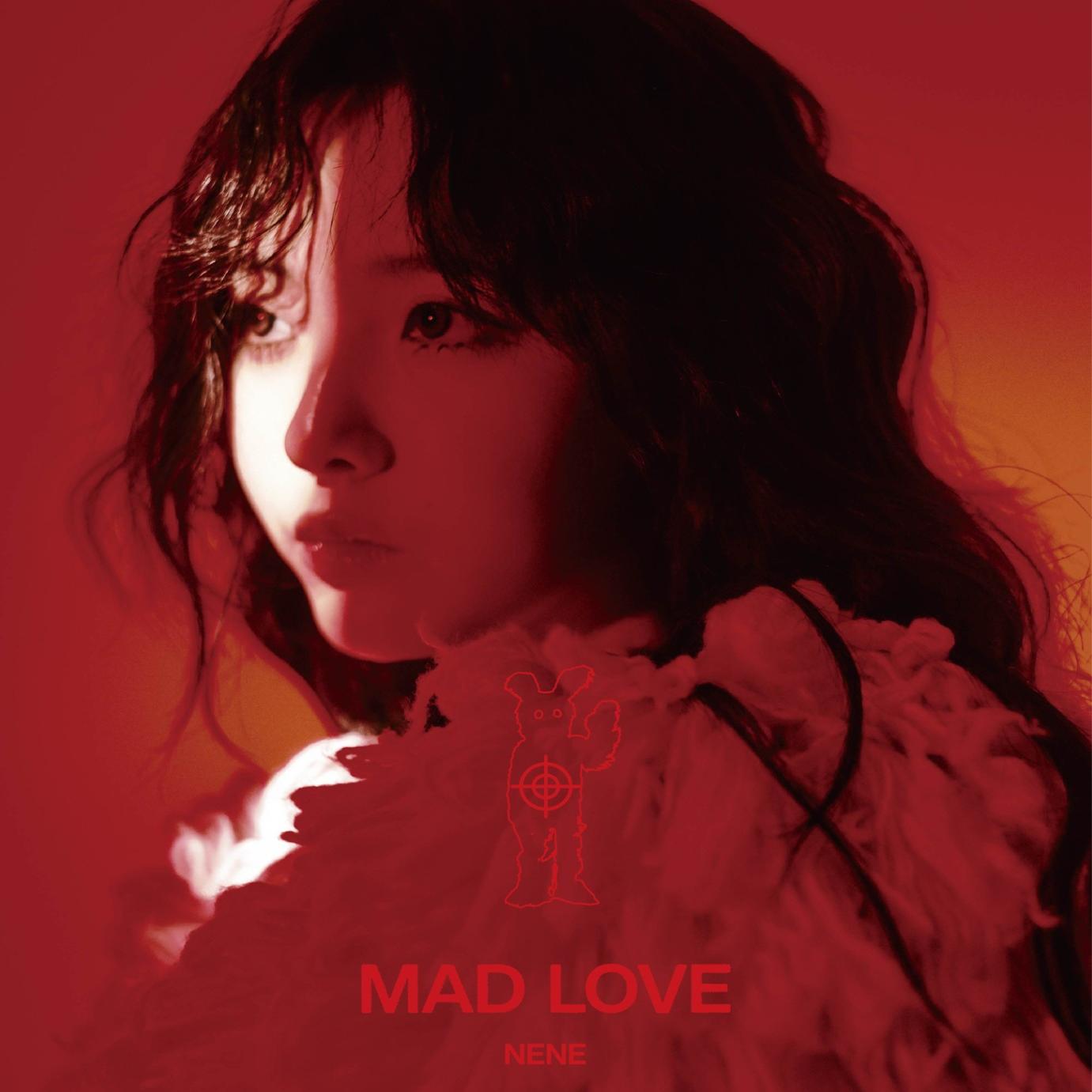 MAD&LOVE 2ver套装 预售首日随机掉签名专辑