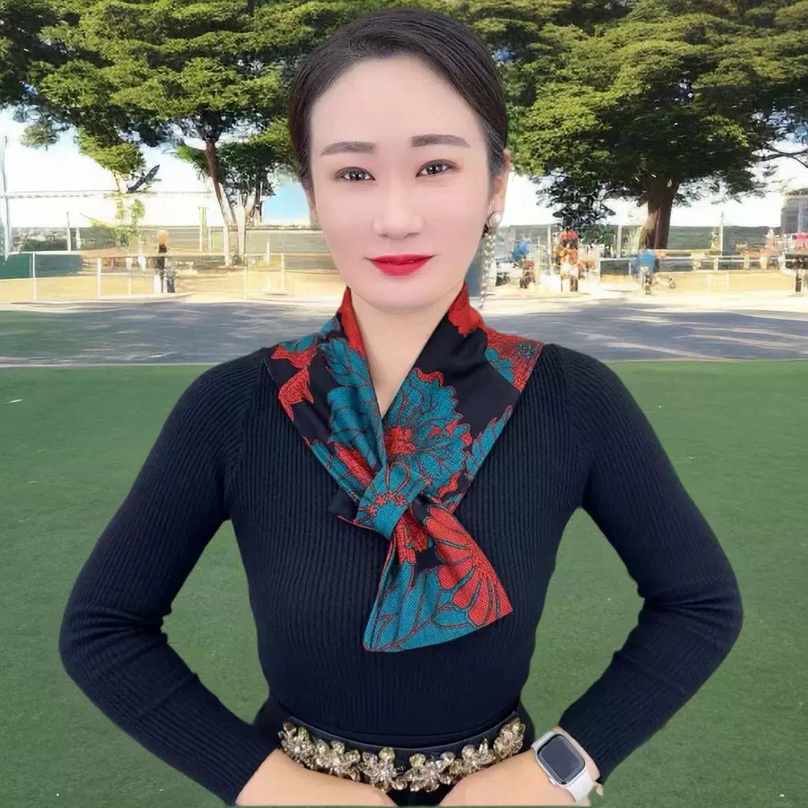 德绒带兜护颈围巾女款2025新款