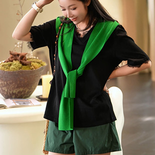 NILICO陈媚【巨能搭】V领蕾丝拼接花边气质淑女设计感小众T恤夏