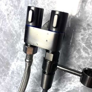 卫生间一进二出双出水双控角阀高档伴侣喷枪水龙头家用厕所 新款