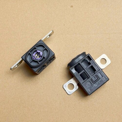 适用奥迪A4LA5A6LA8Q5Q7电瓶断电保护器 蓄电池过载保护断电开关